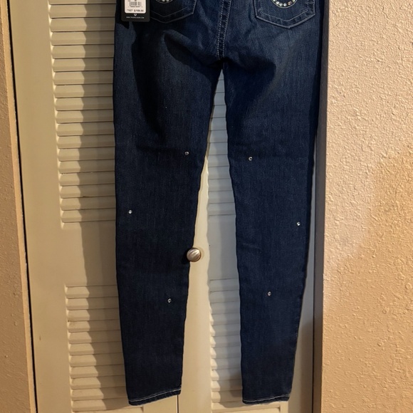 True Religion Curvy Skinny Jeans with Swarovski Crystals Size 30 - New With Tags - Picture 3 of 8